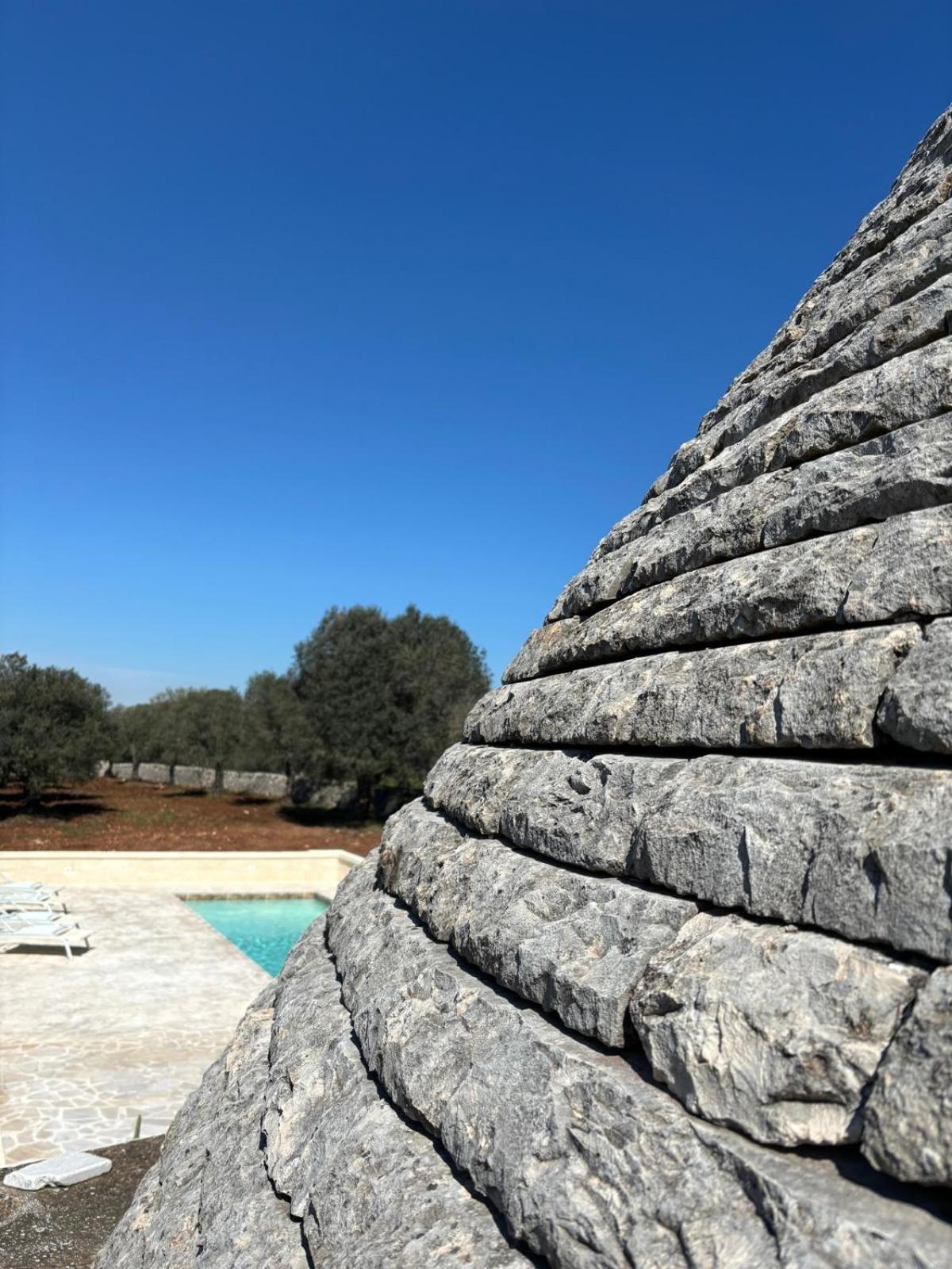 Вілла Trullo Terra Di Alix Остуні Екстер'єр фото